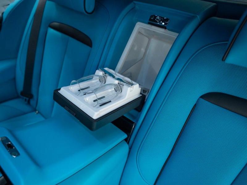 Купить Rolls-Royce Cullinan Series II бензин 2026 id-1008084 в Киеве, Фото №[delta]