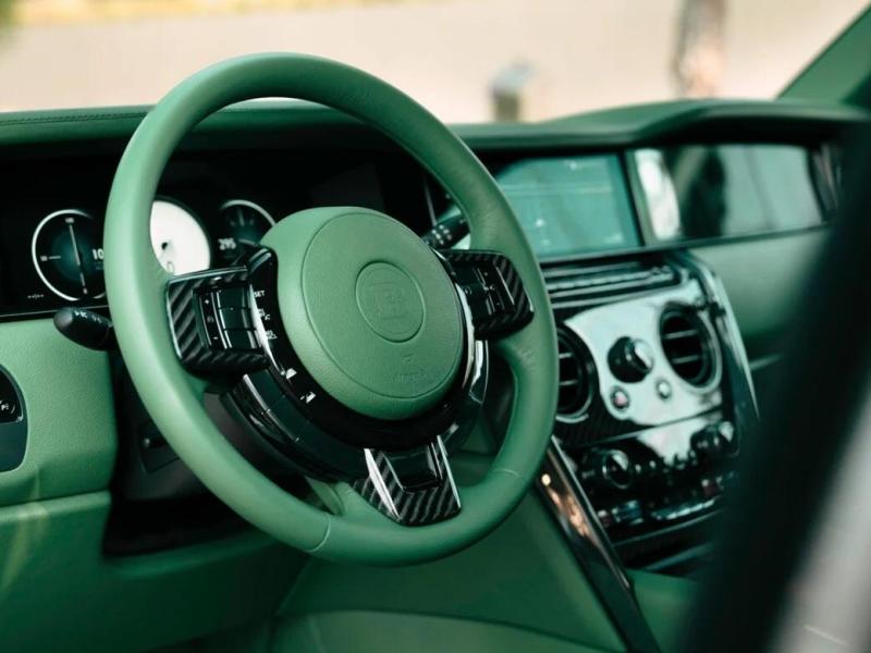 Купить Rolls-Royce Cullinan Series II Brabus 700 бензин 2026 id-1008091 в Киеве, Фото №[delta]