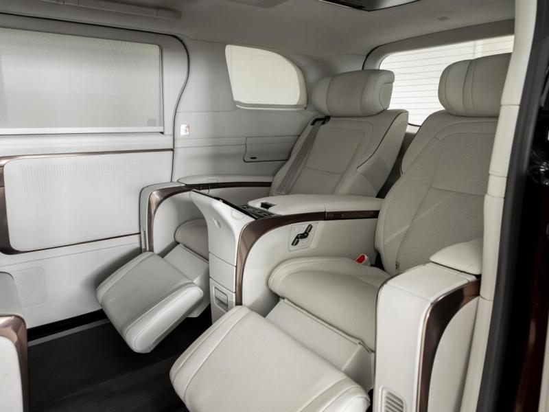 Купить Lexus LM 350h AWD гибрид 2026 id-1008100 в Киеве, Фото №[delta]