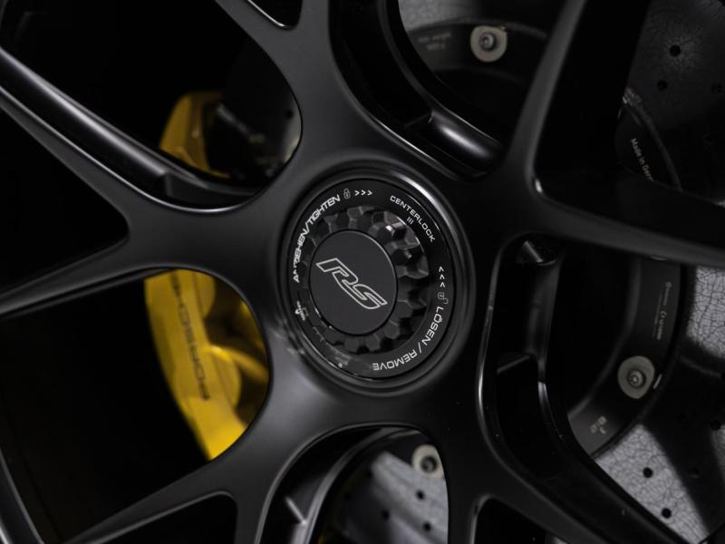 Купить Porsche 911 GT3 RS Weissach бензин 2026 id-1008102 в Киеве, Фото №[delta]