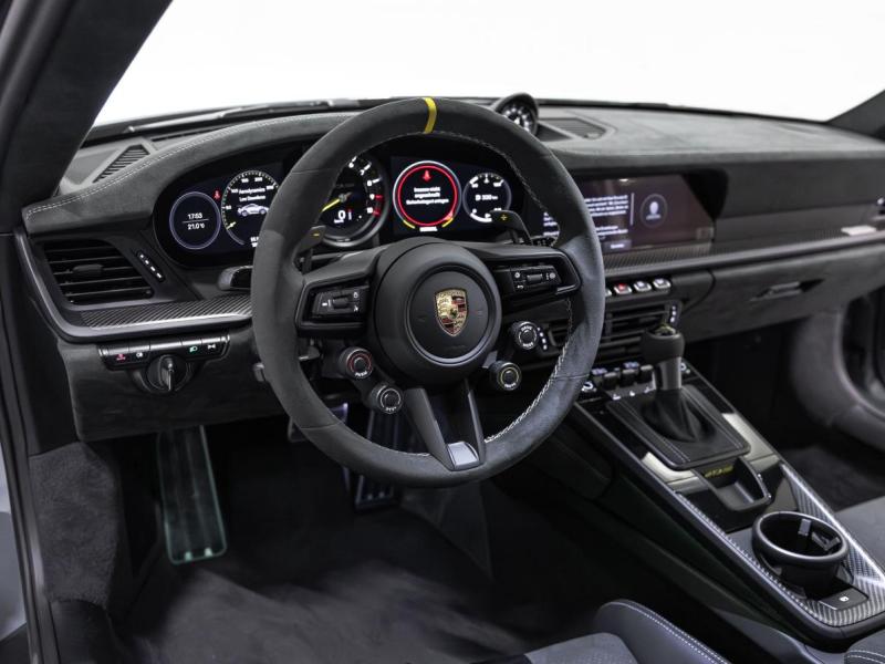 Купить Porsche 911 GT3 RS Weissach бензин 2026 id-1008102 в Киеве, Фото №[delta]