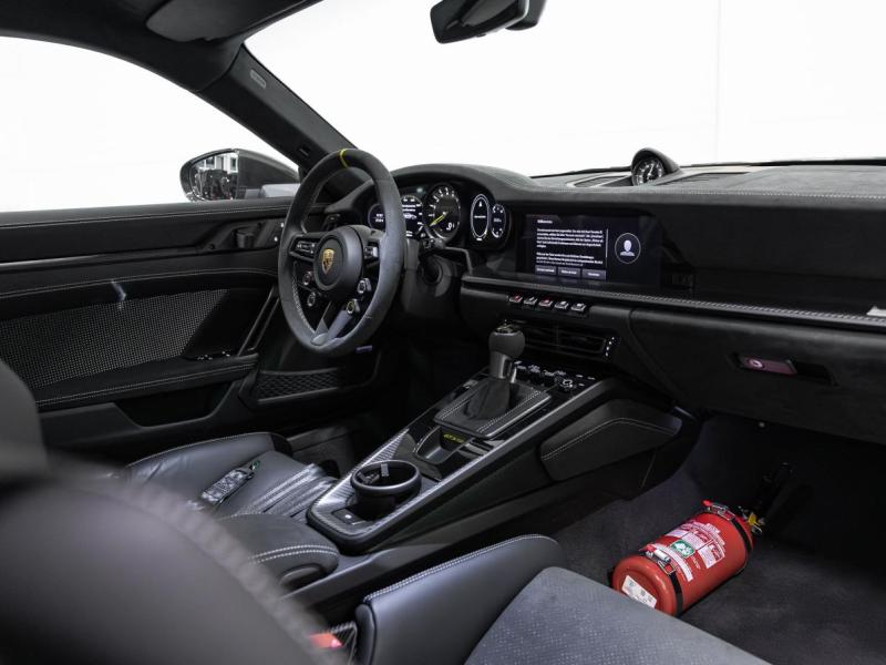 Купить Porsche 911 GT3 RS Weissach бензин 2026 id-1008102 в Киеве, Фото №[delta]