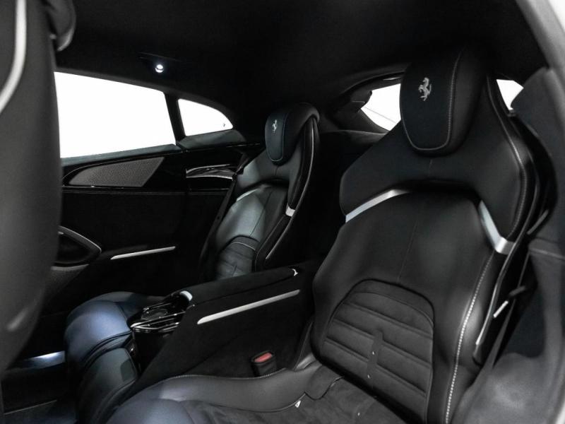 Купить Ferrari Purosangue бензин 2026 id-1008109 в Киеве, Фото №[delta]