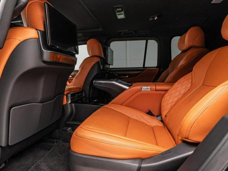 Купить Lexus LX 600 бензин 2025 id-1008124 в Киеве, Фото №[delta]