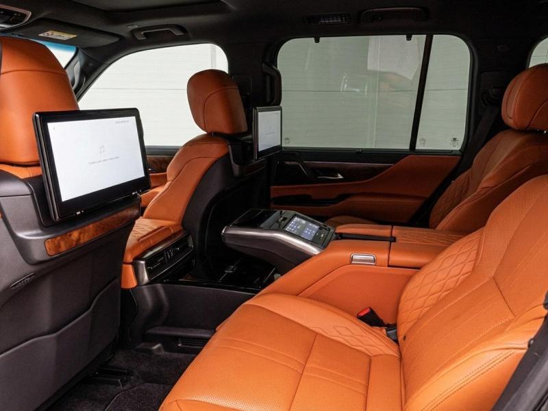 Купить Lexus LX 600 бензин 2025 id-1008124 в Киеве, Фото №[delta]
