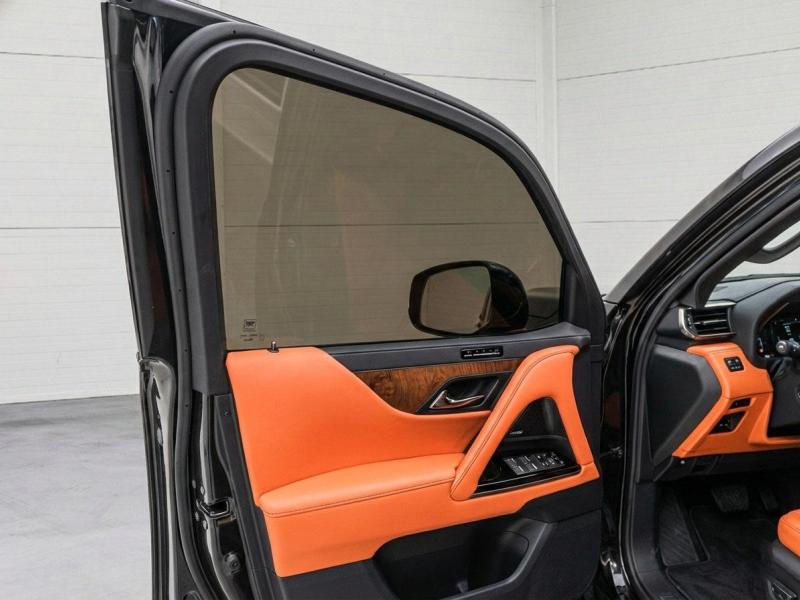 Купить Lexus LX 600 бензин 2025 id-1008124 в Киеве, Фото №[delta]