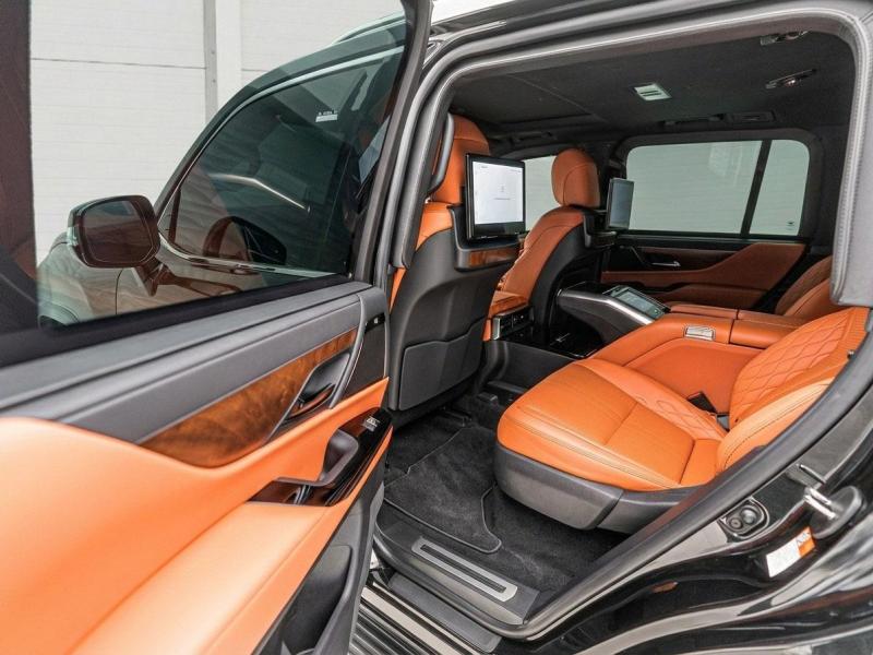 Купить Lexus LX 600 бензин 2025 id-1008124 в Киеве, Фото №[delta]