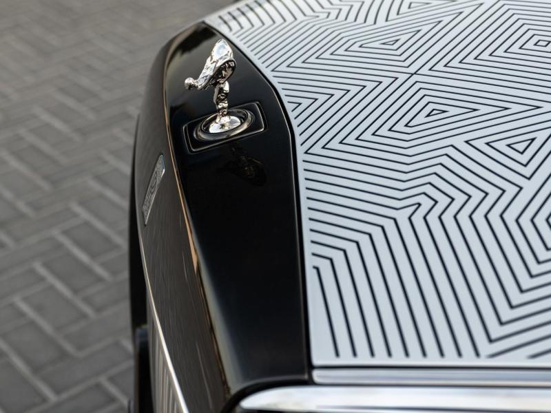 Купить Rolls-Royce Phantom Arabesque бензин 2026 id-1008129 в Киеве, Фото №[delta]