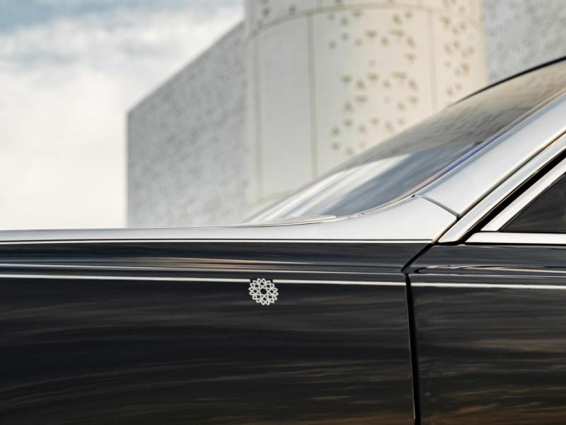 Купить Rolls-Royce Phantom Arabesque бензин 2026 id-1008129 в Киеве, Фото №[delta]