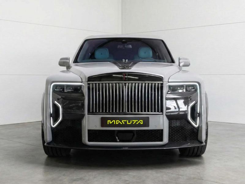 Купить Rolls-Royce Cullinan Series II Brabus 700 бензин 2026 id-1008133 в Киеве, Фото №[delta]