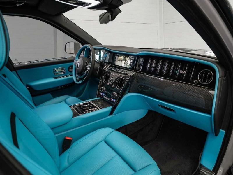 Купить Rolls-Royce Cullinan Series II Brabus 700 бензин 2026 id-1008133 в Киеве, Фото №[delta]