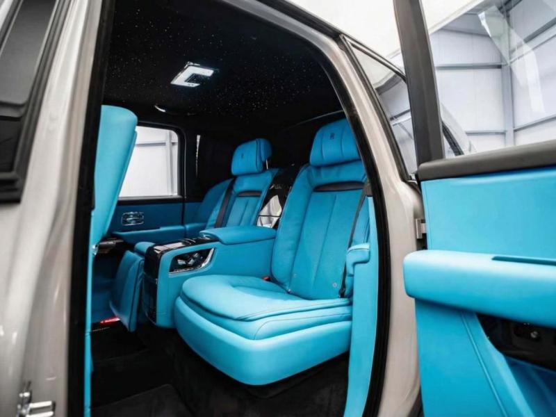 Купить Rolls-Royce Cullinan Series II Brabus 700 бензин 2026 id-1008133 в Киеве, Фото №[delta]