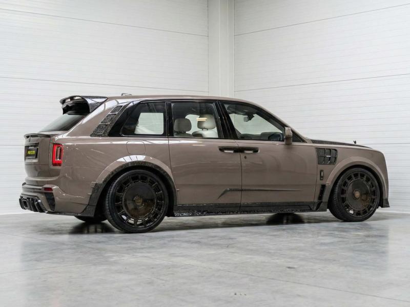 Купить Rolls-Royce Cullinan Series II by Mansory бензин 2026 id-1008130 в Киеве, Фото №[delta]
