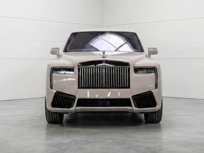 Купить Rolls-Royce Cullinan Black Badge Series II бензин 2026 id-1008168 в Киеве, Фото №[delta]