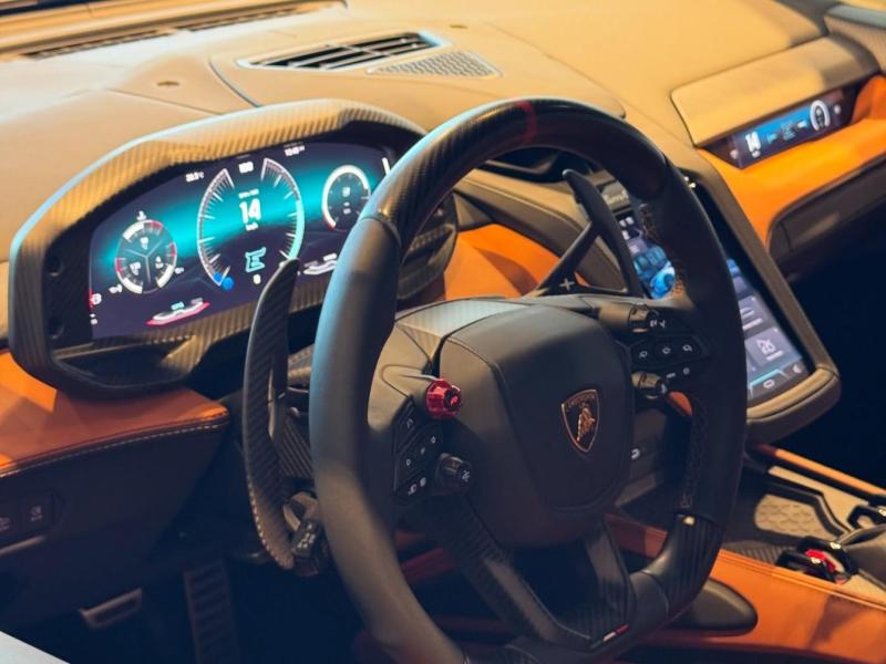Купить Lamborghini Temerario гибрид 2026 id-1008159 в Киеве, Фото №[delta]