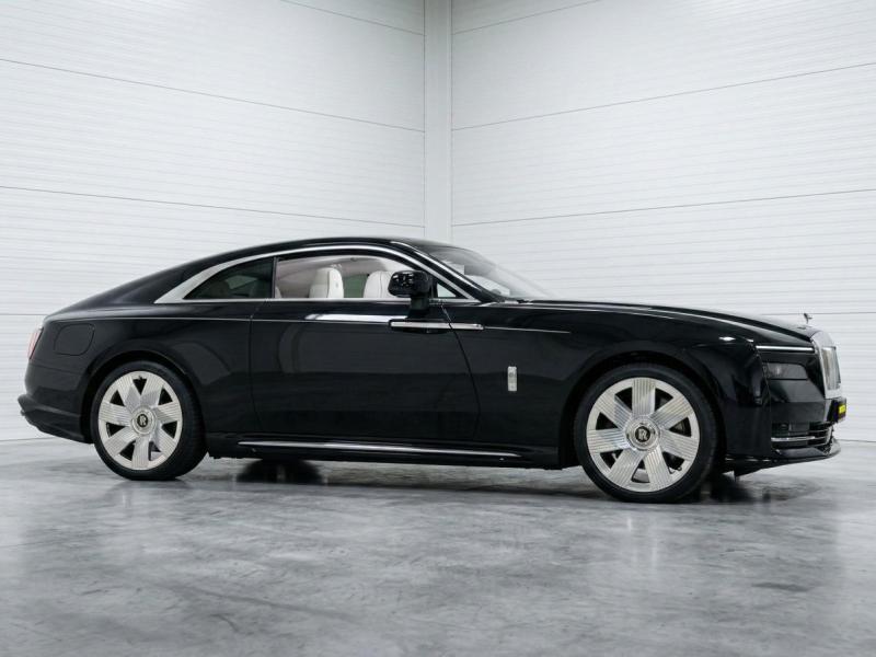 Купить Rolls-Royce Spectre электро 2026 id-1008189 в Киеве, Фото №[delta]