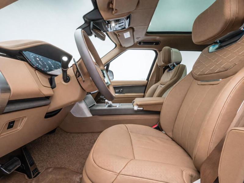 Купить Land-Rover Range-Rover LWB SvAutoboirgaphy бензин 2026 id-1008187 в Киеве, Фото №[delta]