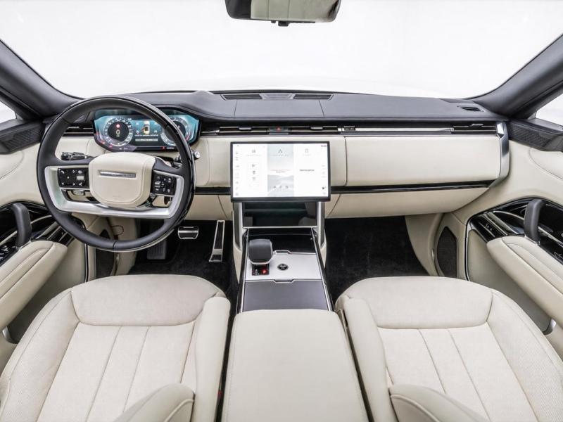 Купить Land-Rover Range-Rover LWB Autoboirgaphy бензин 2026 id-1008218 в Киеве, Фото №[delta]