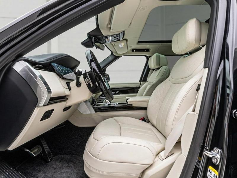 Купить Land-Rover Range-Rover LWB Autoboirgaphy бензин 2026 id-1008218 в Киеве, Фото №[delta]