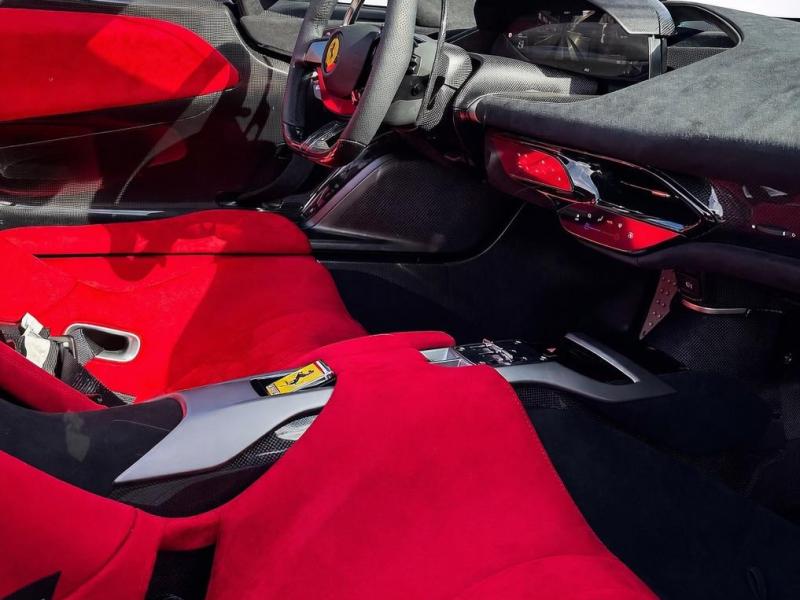 Купить Ferrari Daytona SP3 бензин 2026 id-1008238 в Киеве, Фото №[delta]