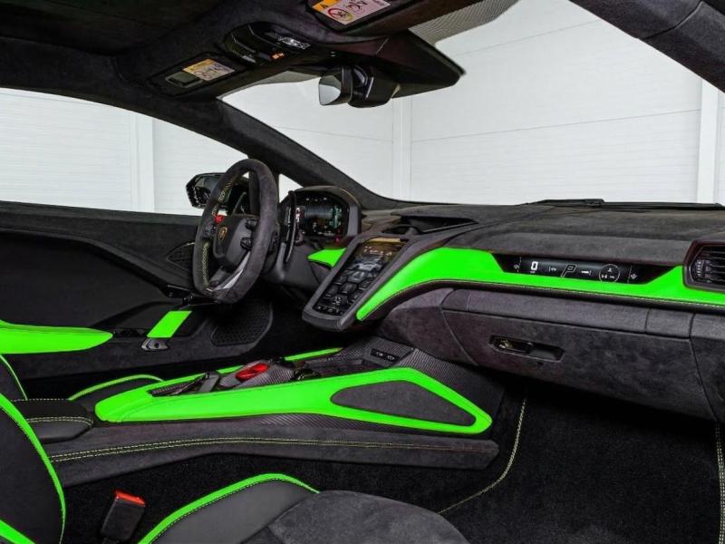 Купить Lamborghini Temerario гибрид 2026 id-1008254 в Киеве, Фото №[delta]