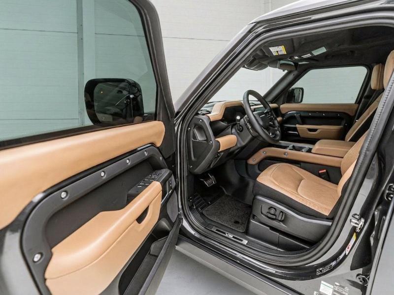 Купить Land-Rover Defender Guard Inkas B6+ бензин 2026 id-1008261 в Киеве, Фото №[delta]