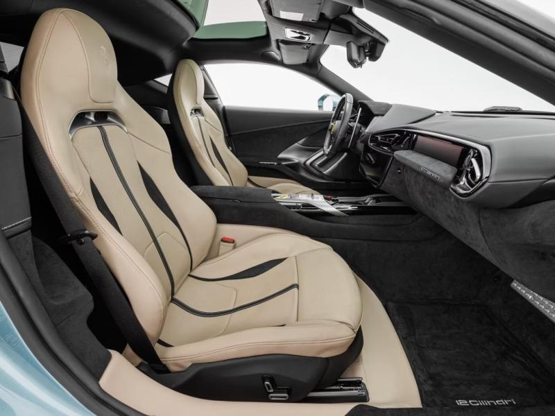 Купить Ferrari 12Cilindri бензин 2026 id-1008279 в Киеве, Фото №[delta]