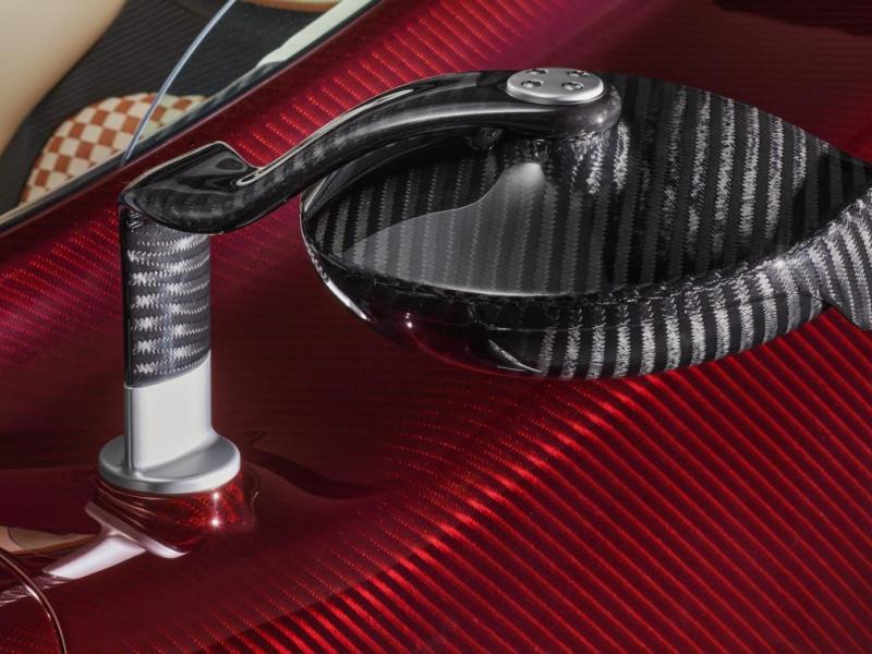 Купить Pagani Utopia бензин 2025 id-1008297 в Киеве, Фото №[delta]