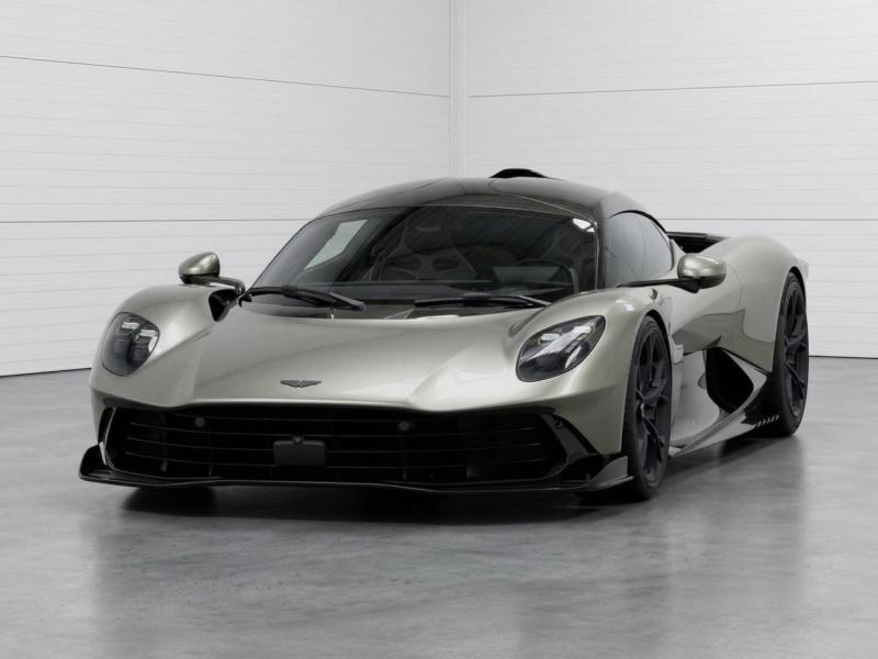 Купить Aston-Martin Valhalla гибрид 2026 id-1008291 в Киеве, Фото №[delta]