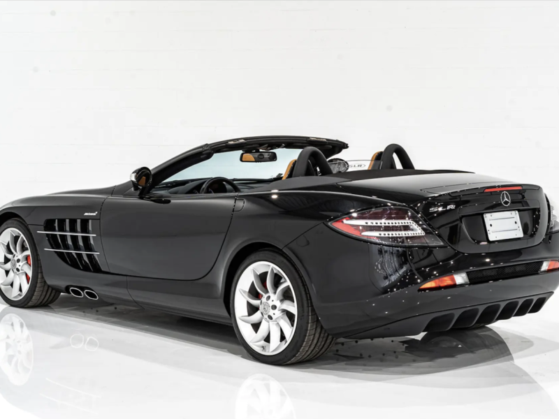 Купить Mercedes-Benz SLR McLaren Roadster бензин 2009 id-1008301 в Киеве, Фото №[delta]