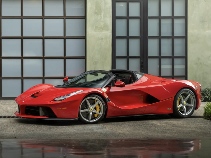 Купить Ferrari La Ferrari Aperta бензин 2017 id-1008303 в Киеве, Фото №[delta]