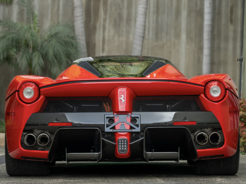 Купить Ferrari La Ferrari Aperta бензин 2017 id-1008303 в Киеве, Фото №[delta]