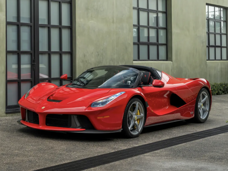 Купить Ferrari La Ferrari Aperta бензин 2017 id-1008303 в Киеве, Фото №[delta]
