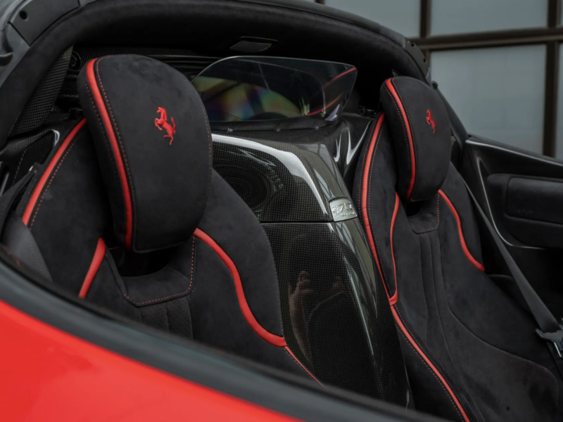 Купить Ferrari La Ferrari Aperta бензин 2017 id-1008303 в Киеве, Фото №[delta]