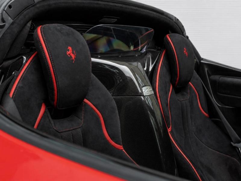 Купить Ferrari La Ferrari Aperta бензин 2017 id-1008303 в Киеве, Фото №[delta]