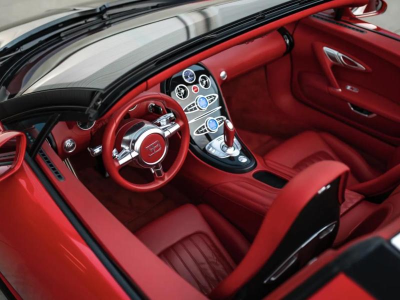 Купить Bugatti Veyron SUPER SPORT бензин 2015 id-1008302 в Киеве, Фото №[delta]