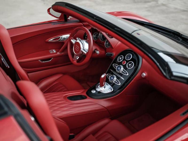 Купить Bugatti Veyron SUPER SPORT бензин 2015 id-1008302 в Киеве, Фото №[delta]