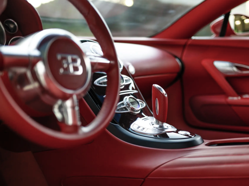 Купить Bugatti Veyron SUPER SPORT бензин 2015 id-1008302 в Киеве, Фото №[delta]