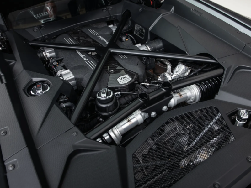 Купить Lamborghini Aventador LP700-4 бензин 2012 id-1008308 в Киеве, Фото №[delta]