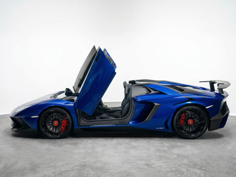 Купить Lamborghini Aventador SV бензин 2016 id-1008311 в Киеве, Фото №[delta]