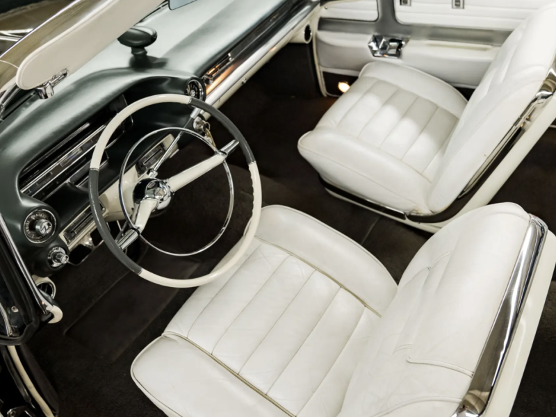 Купить Cadillac Eldorado Biarritz бензин 1958 id-1008316 в Киеве, Фото №[delta]