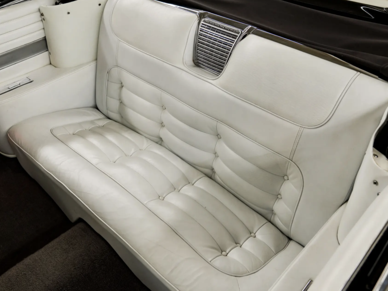 Купить Cadillac Eldorado Biarritz бензин 1958 id-1008316 в Киеве, Фото №[delta]