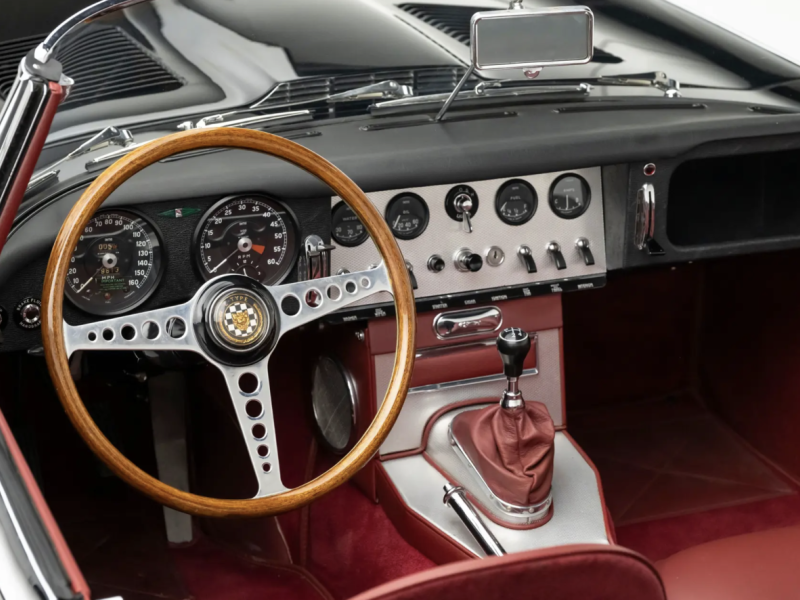 Купить Jaguar E-Type бензин 1962 id-1008315 в Киеве, Фото №[delta]