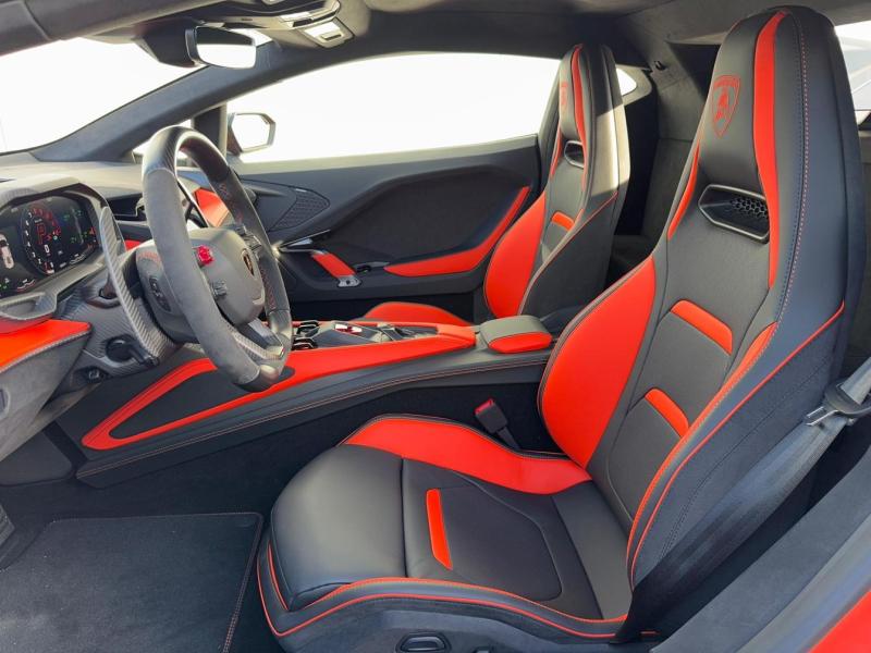 Купить Lamborghini Temerario гибрид 2026 id-1008330 в Киеве, Фото №[delta]