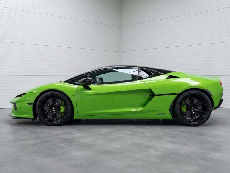 Купить Lamborghini Temerario гибрид 2026 id-1008329 в Киеве, Фото №[delta]