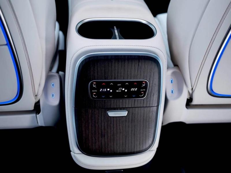 Купить Mercedes-Benz VLE 250 электро 2026 id-1008360 в Киеве, Фото №[delta]