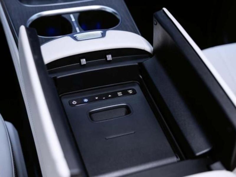 Купить Mercedes-Benz VLE 400 4matic электро 2026 id-1008359 в Киеве, Фото №[delta]