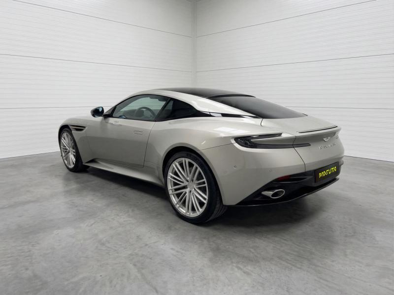 Купить Aston-Martin DB12 Goldfinger Edition 1 of 60 бензин 2026 id-1008371 в Киеве, Фото №[delta]