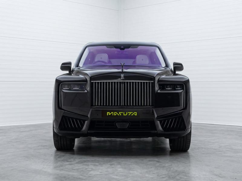 Купить Rolls-Royce Cullinan BLACK BADGE бензин 2026 id-1008383 в Киеве, Фото №[delta]
