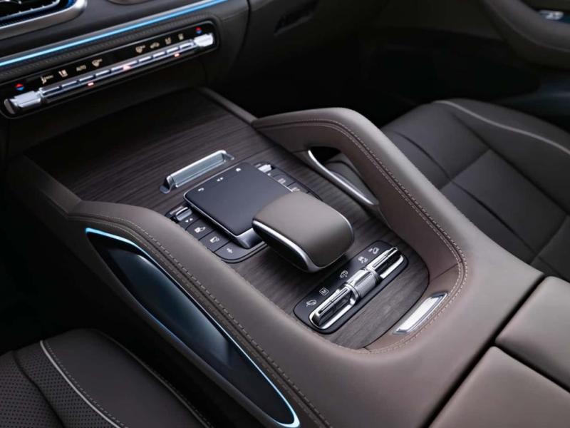 Купить Mercedes-Benz GLS 580 AMG гибрид 2026 id-1008395 в Киеве, Фото №[delta]